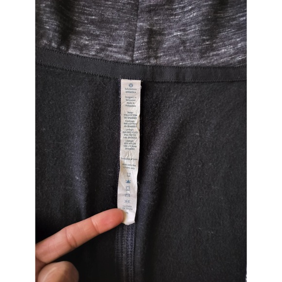 Lululemon Women's Find Your Centre Wrap Heathered Marled Black Jacket Size 6 - Picture 13 of 14